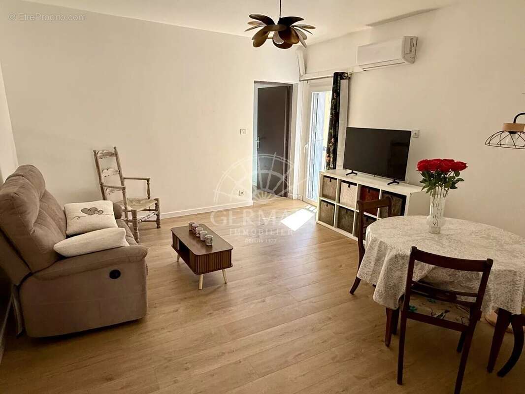 Appartement à L'ISLE-SUR-LA-SORGUE