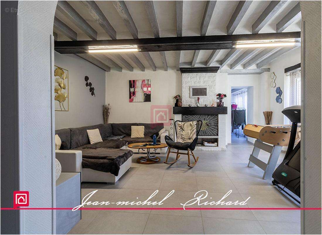 Maison à NOYERS-SUR-CHER