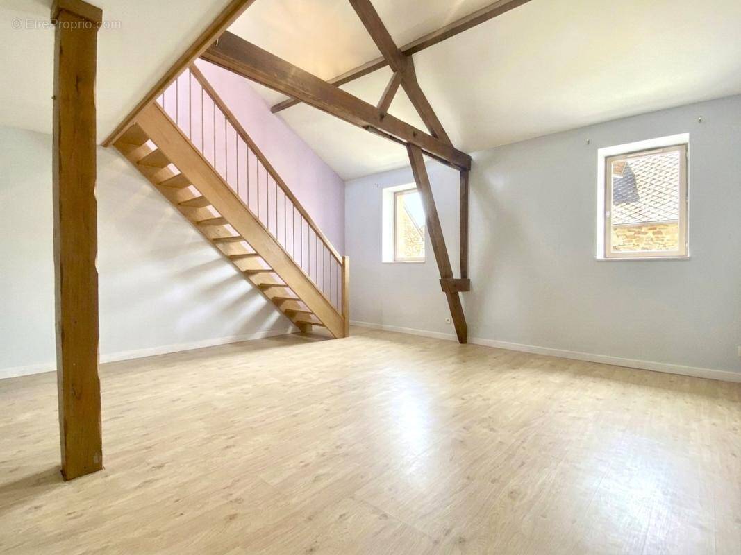 Appartement à ANICHE