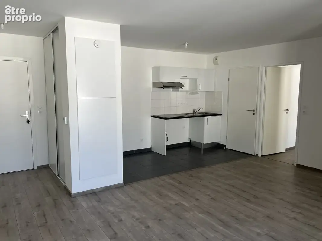 Saint sebastien sur loire - t3 - residence de 2020 - stationnement - photo 2