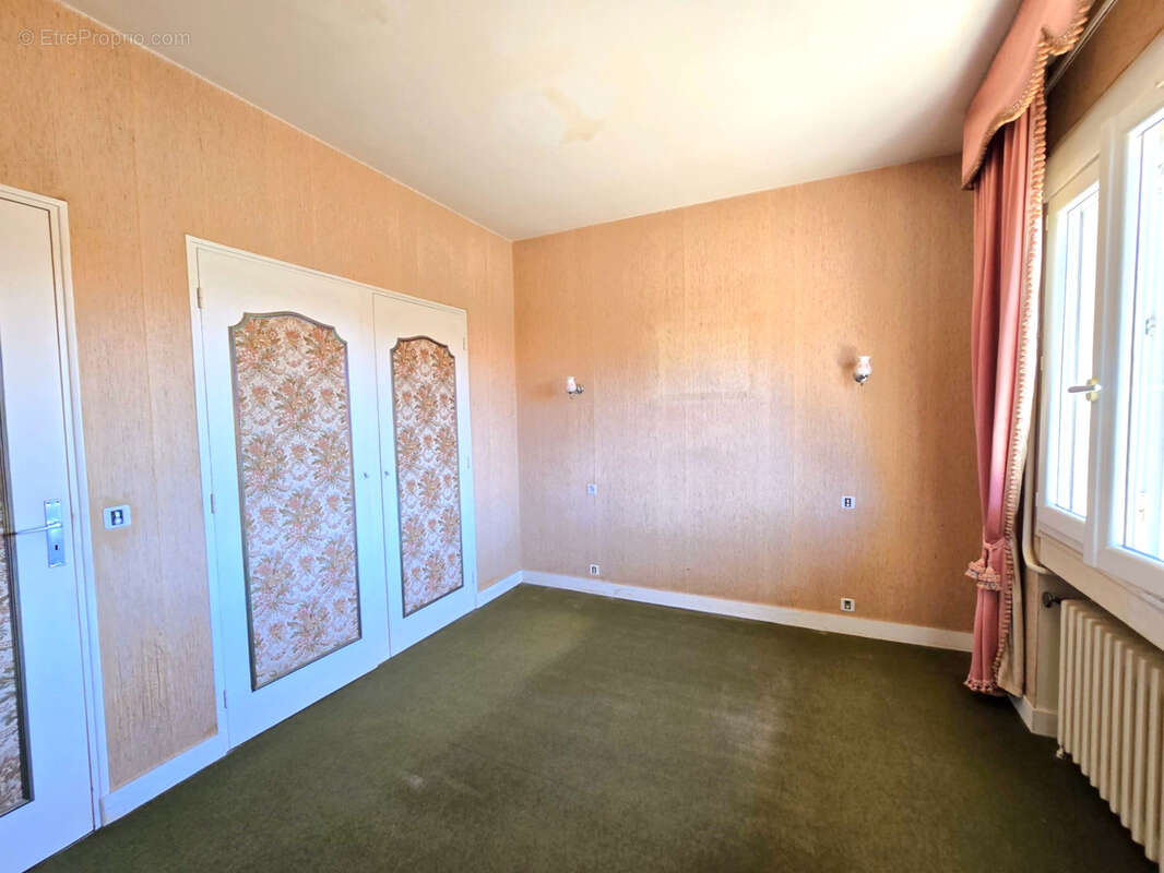 Maison avec T1 bis  indépendant à louer et jardin - photo 8
