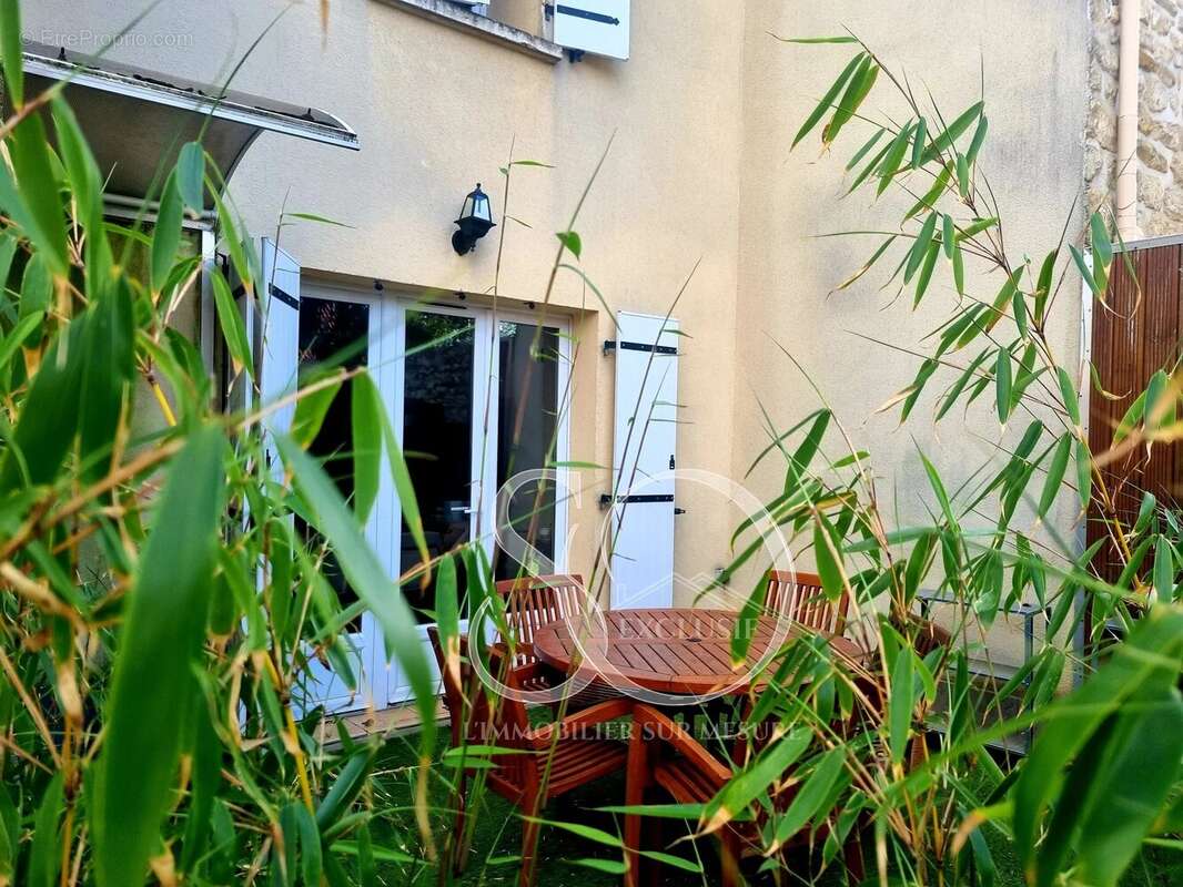 Maison à FLINS-SUR-SEINE