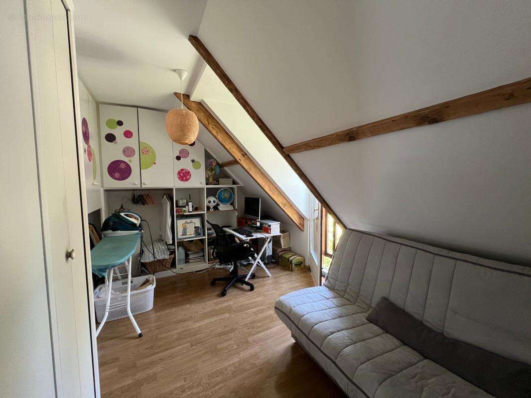 Maison à GUERMANTES