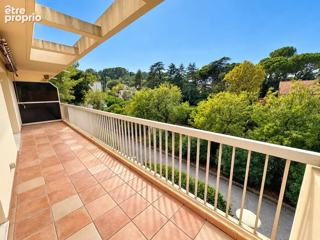 Appartement t3 avec terrasse + cave - photo 3