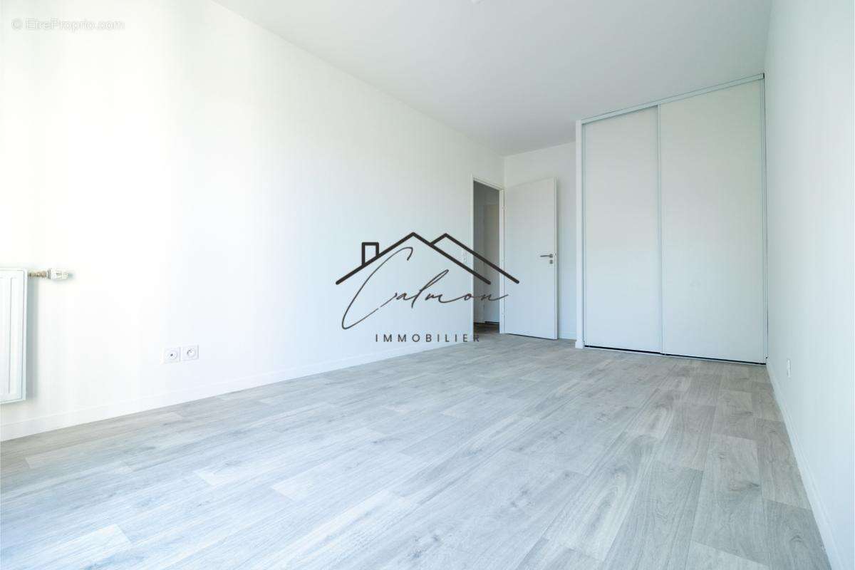 Appartement à LE BLANC-MESNIL