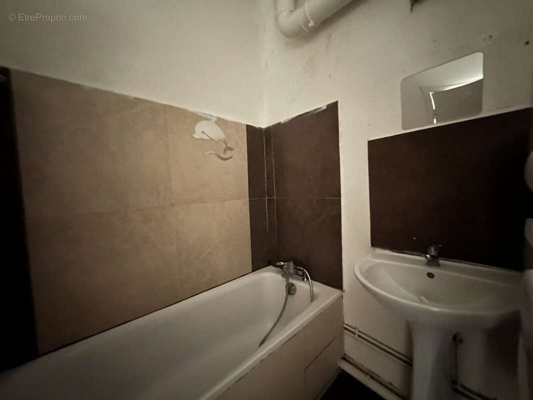 Appartement à BEAUJEU