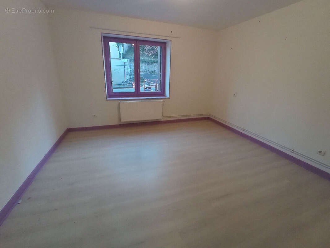 Appartement à SAINT-ELOY-LES-MINES