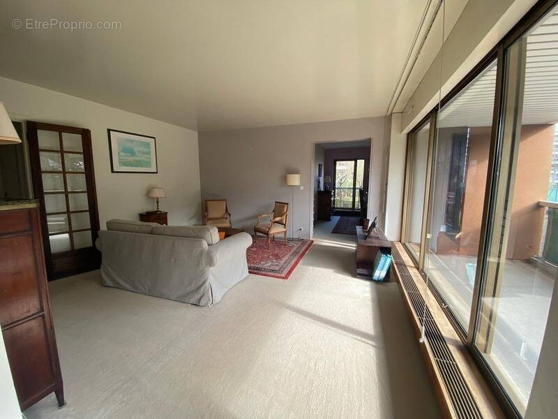 Appartement à VERSAILLES