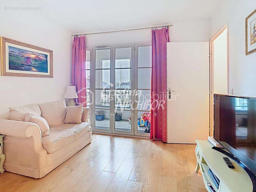 Appartement à SERRIS