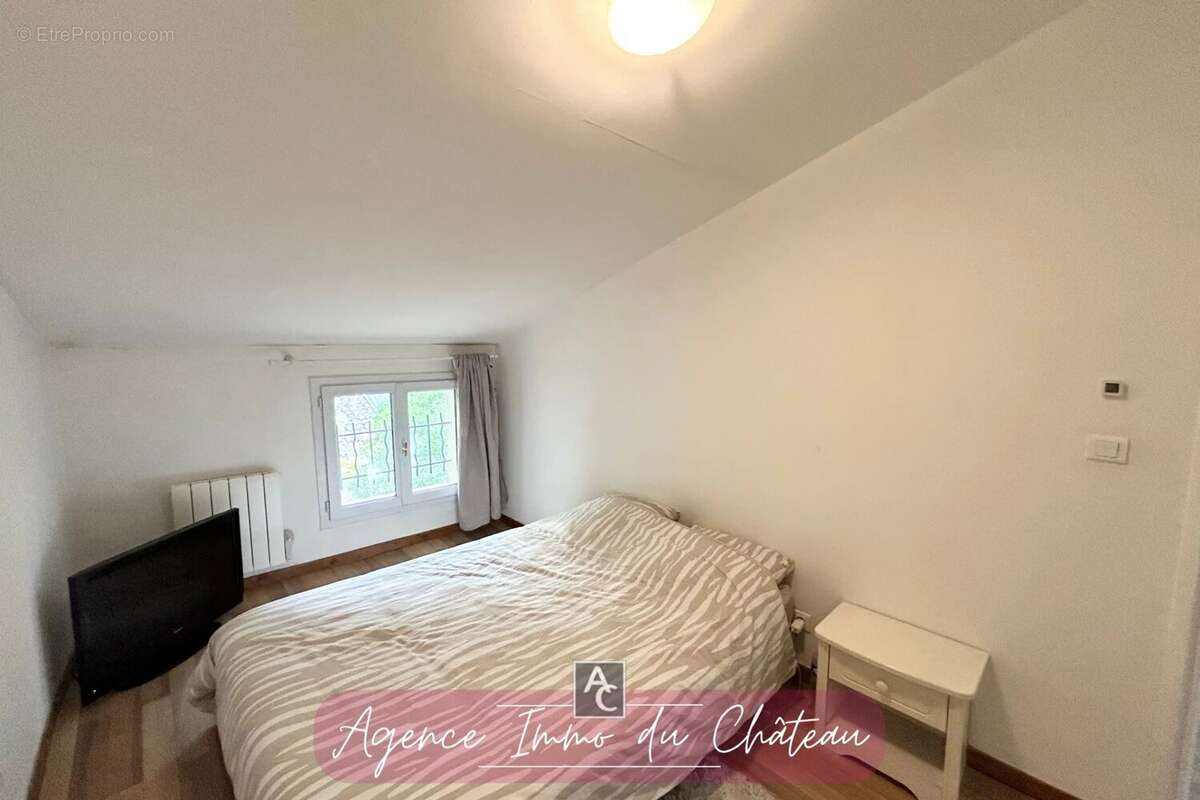 Maison à LA ROQUEBRUSSANNE