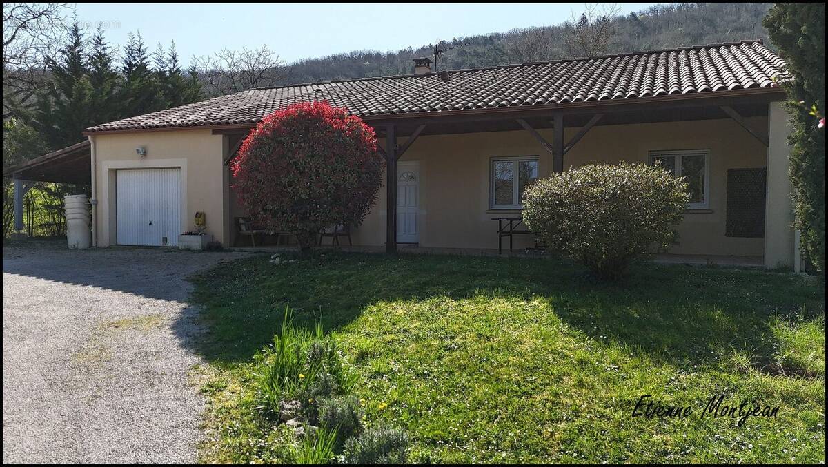 Maison à DOUELLE