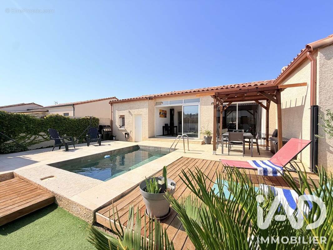 Photo 1 - Maison à ROQUEFORT-DES-CORBIERES