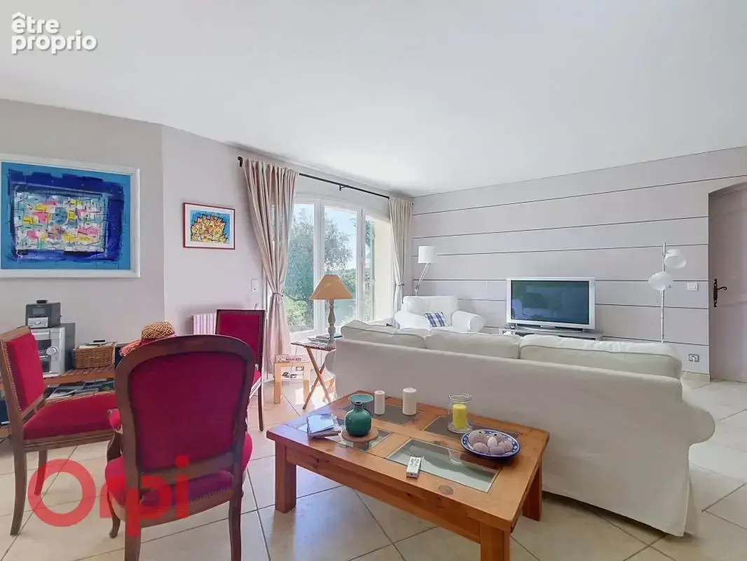 Maison à vendre à la Cadière d'Azur avec vue mer - photo 7