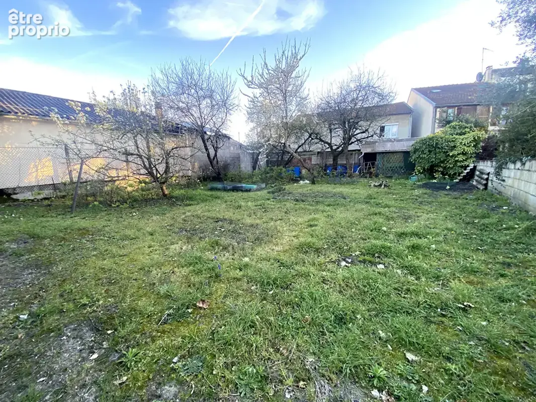 Maison familiale avec terrain à bâtir ? Fort potentiel dans un secteur pavillonnaire calme - photo 16