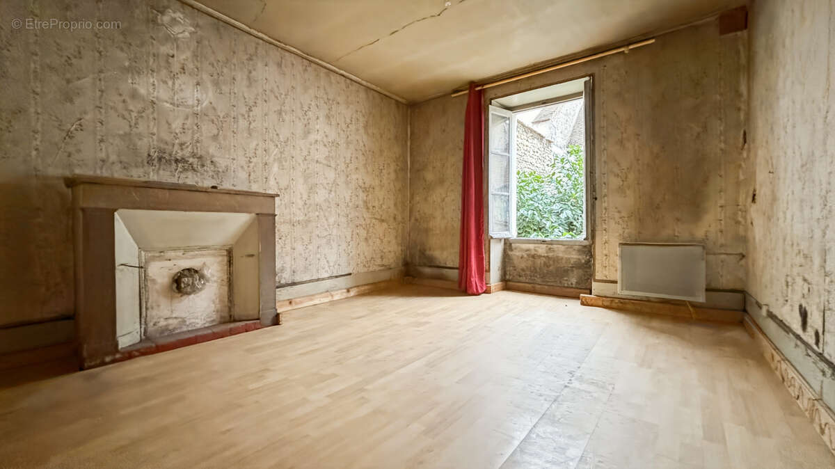 Maison à ETAMPES