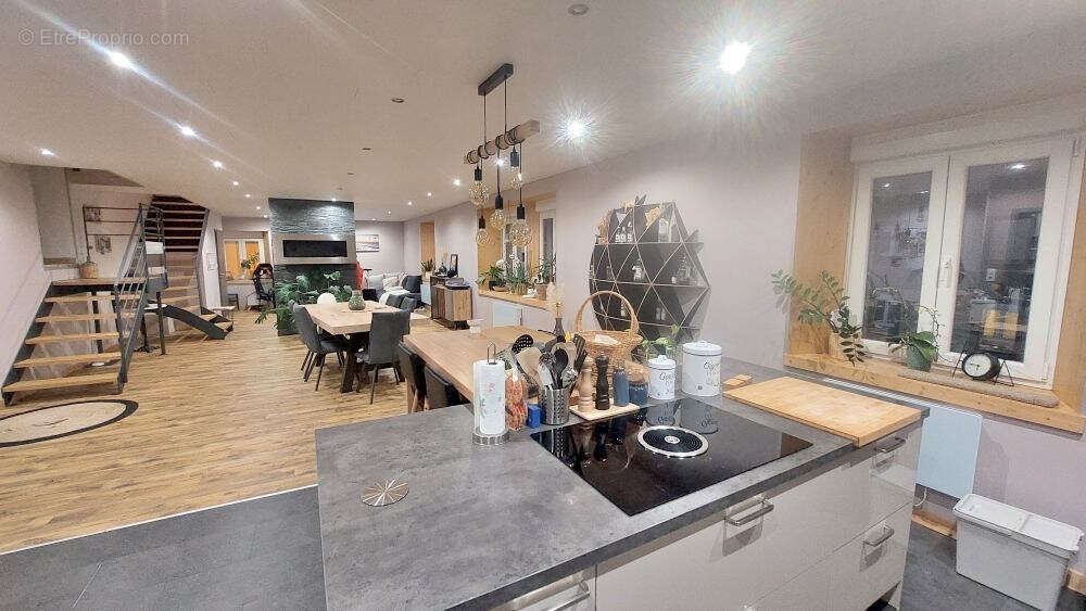 Appartement Duplex à Maiche - 5 pièces -142 m2 - photo 2