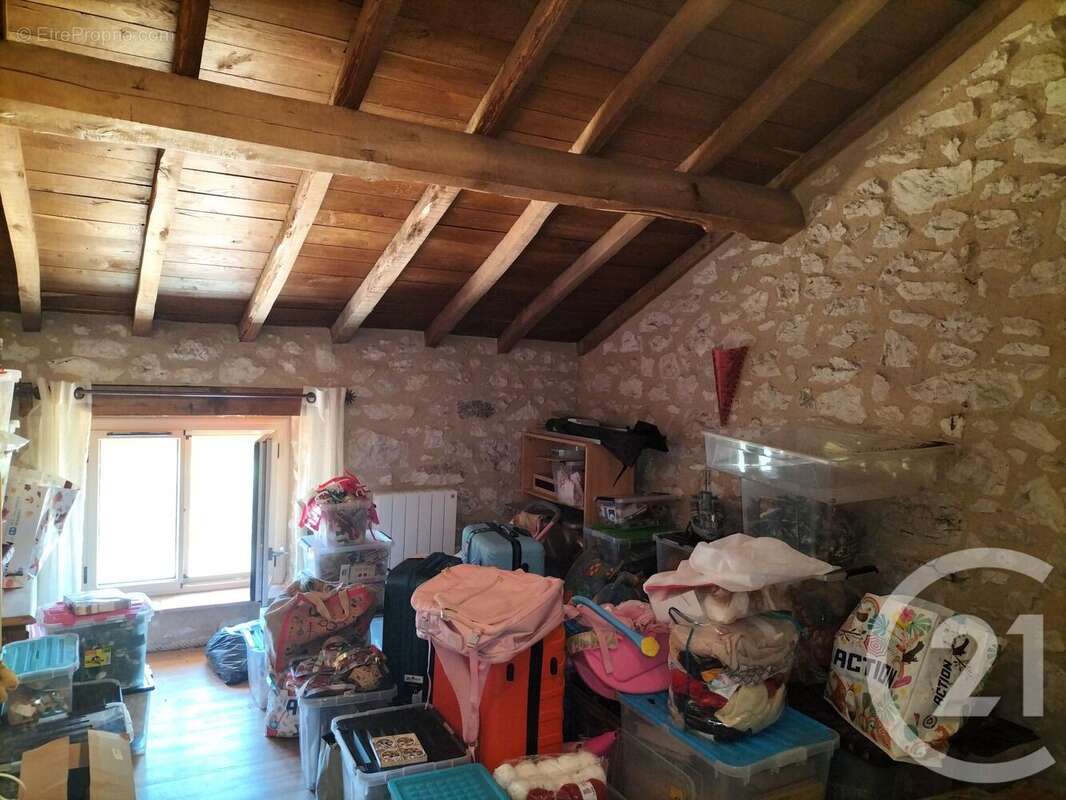 Maison à CASTELNAU-DE-MONTMIRAL