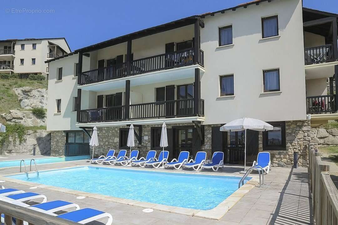 Appartement à FONT-ROMEU-ODEILLO-VIA