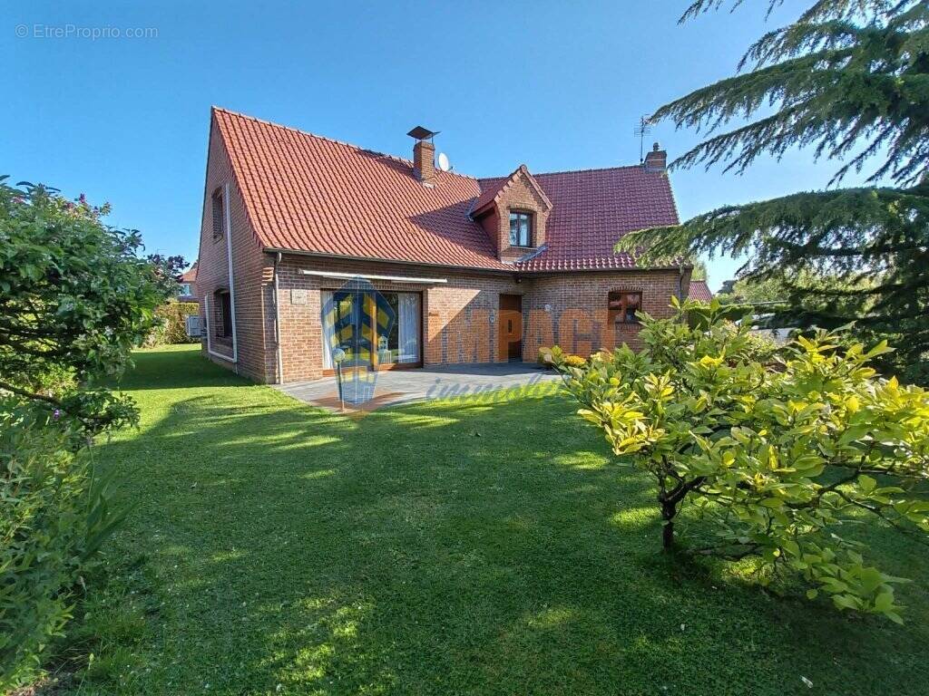 Maison à ENGLOS
