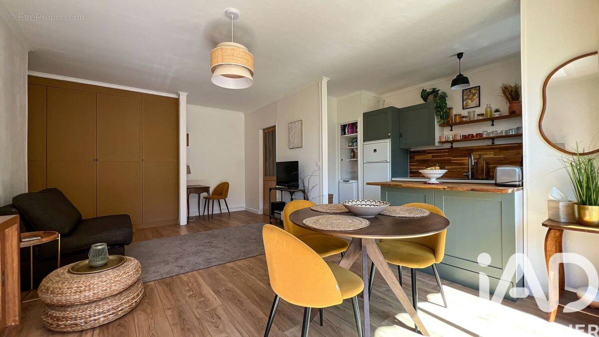 Photo 1 - Appartement à PARIS-19E