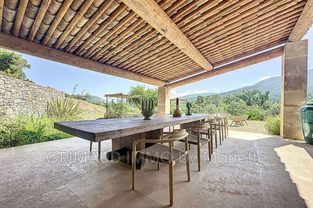 Maison à LA MOLE