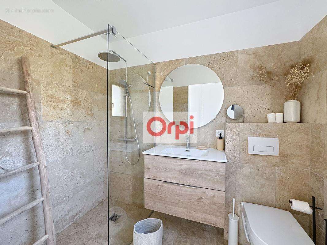 Villa contemporaine -  4 suites - Piscine proche Plages - photo 11