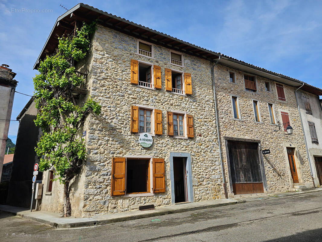 Maison à BELESTA