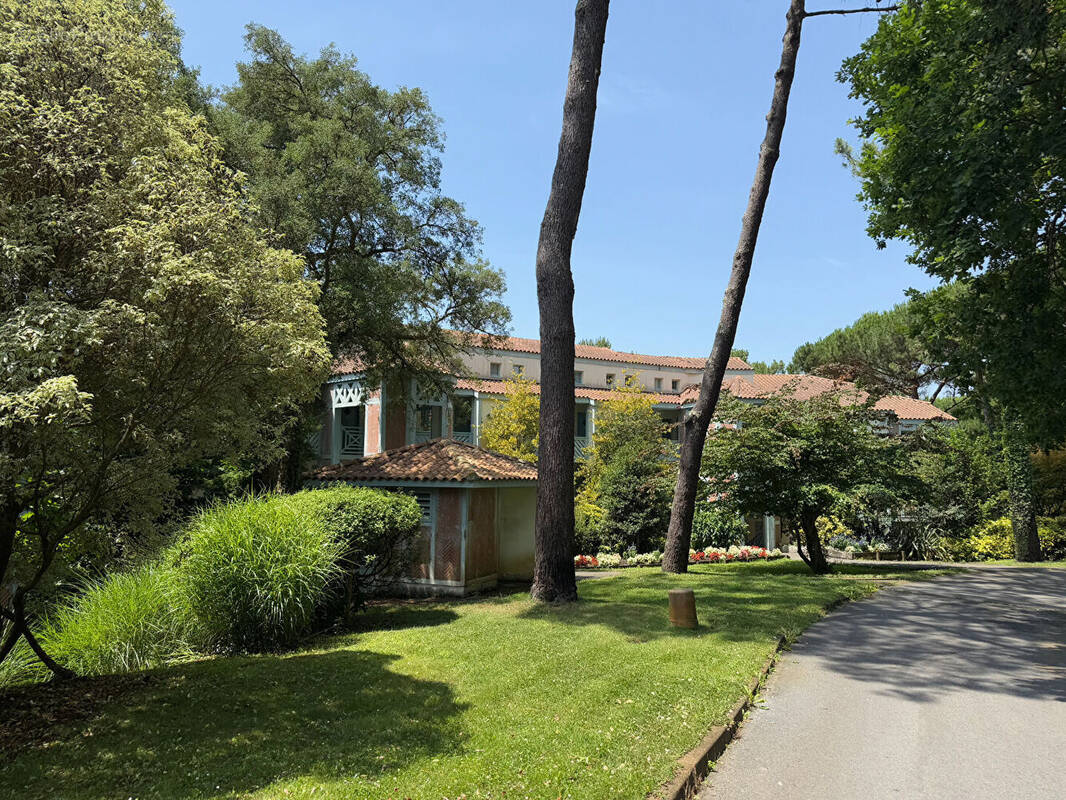 Appartement à MOLIETS-ET-MAA