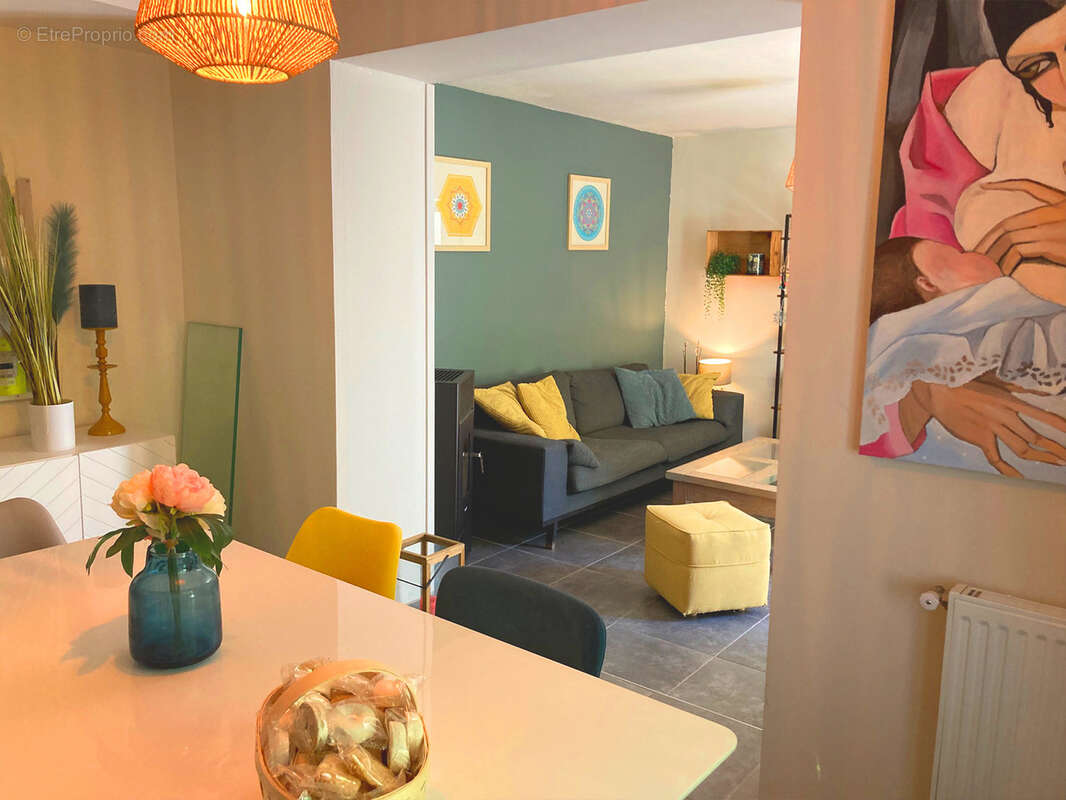 Maison à MONTELIMAR