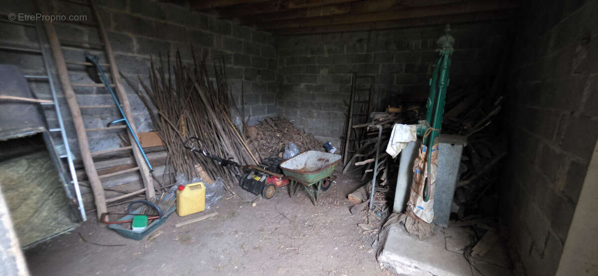 Maison à YZEURES-SUR-CREUSE