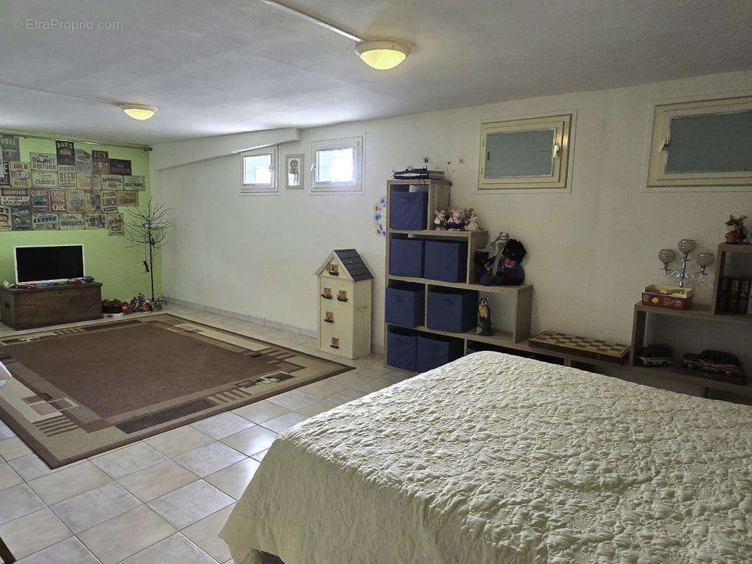 Maison à FONTAINE-CHALENDRAY
