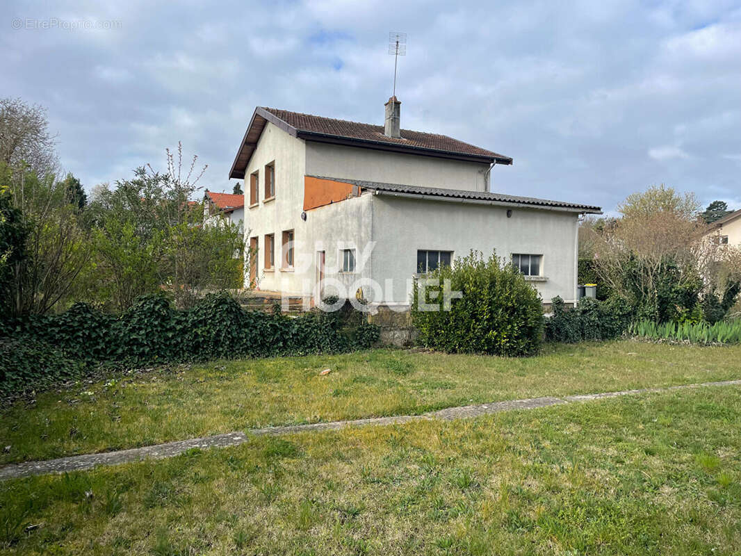 Maison à SAINT-LAURENT-DE-MURE