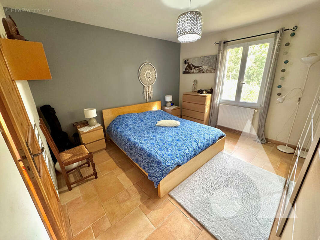 Maison à VILLECROZE