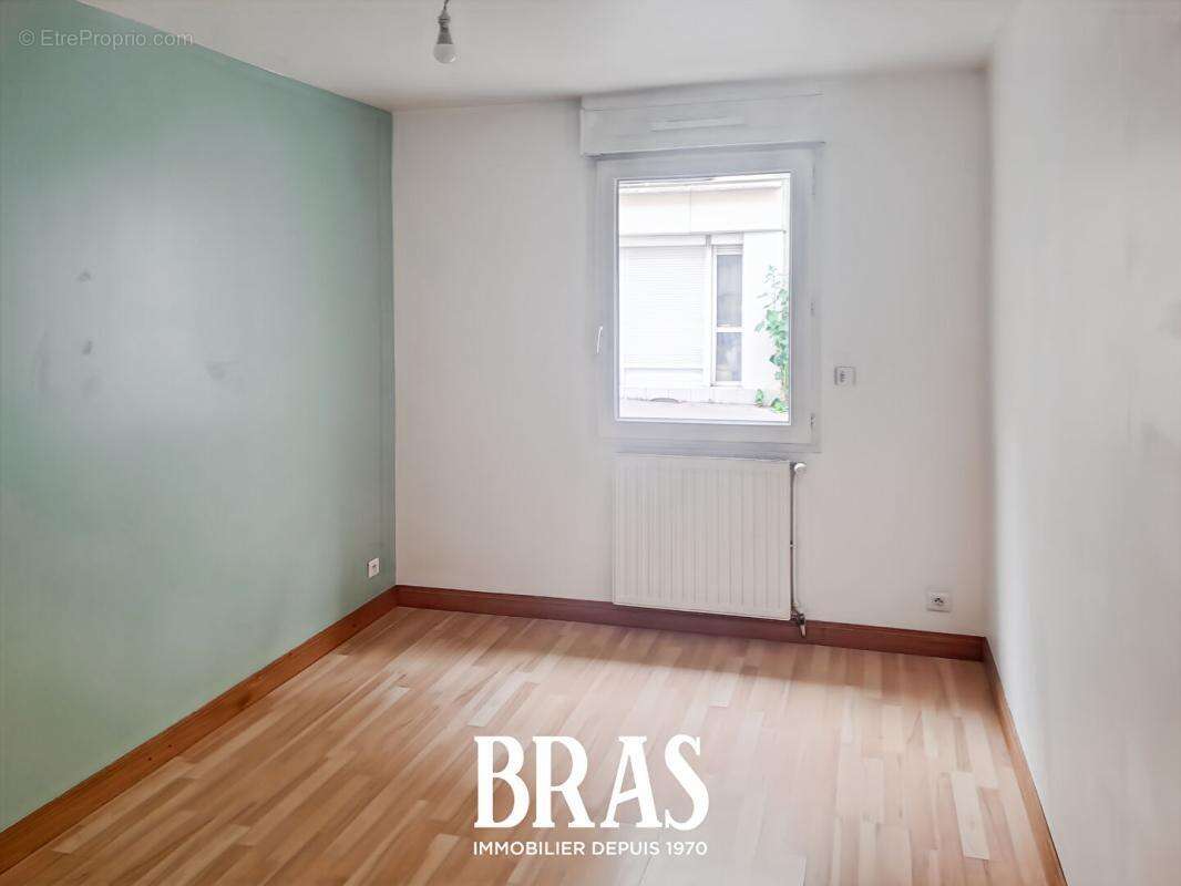 TALENSAC, T3 avec garage - photo 7