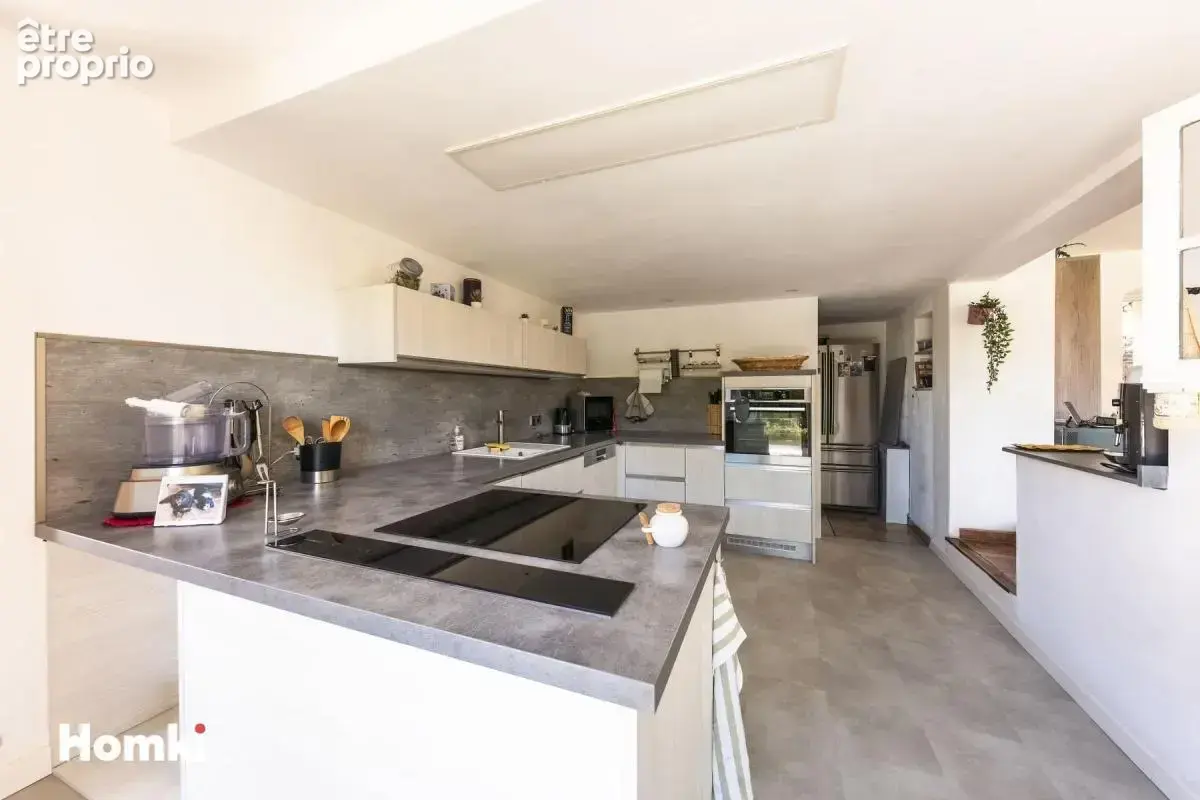 Maison/Villa T6 de 220 m² à Lorgues 83510 - photo 10