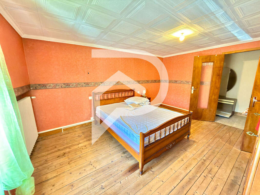 Maison à FAYL-BILLOT