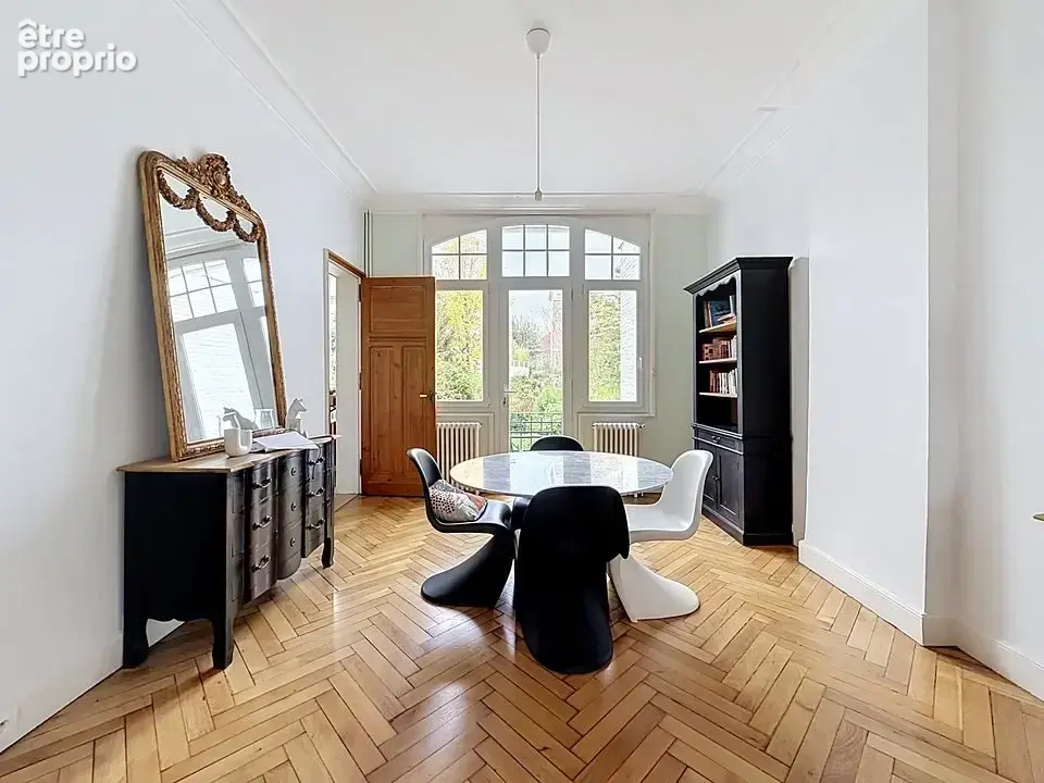Maison 8 pièces 173 m² à vendre à Croix (59170) - photo 3