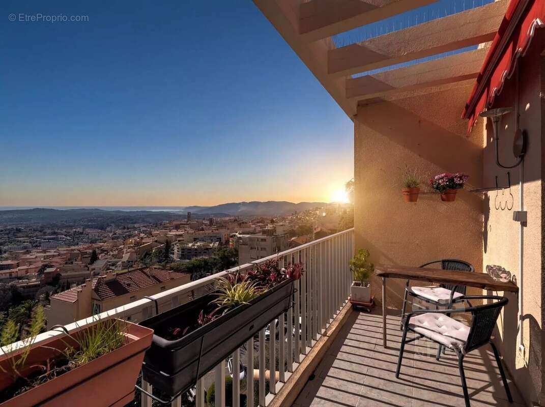 Appartement à GRASSE