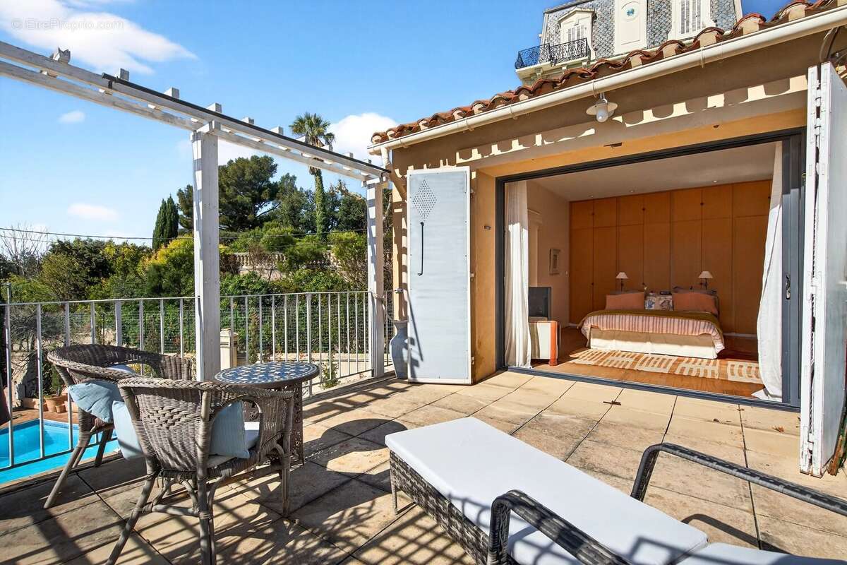 Maison à MARSEILLE-7E