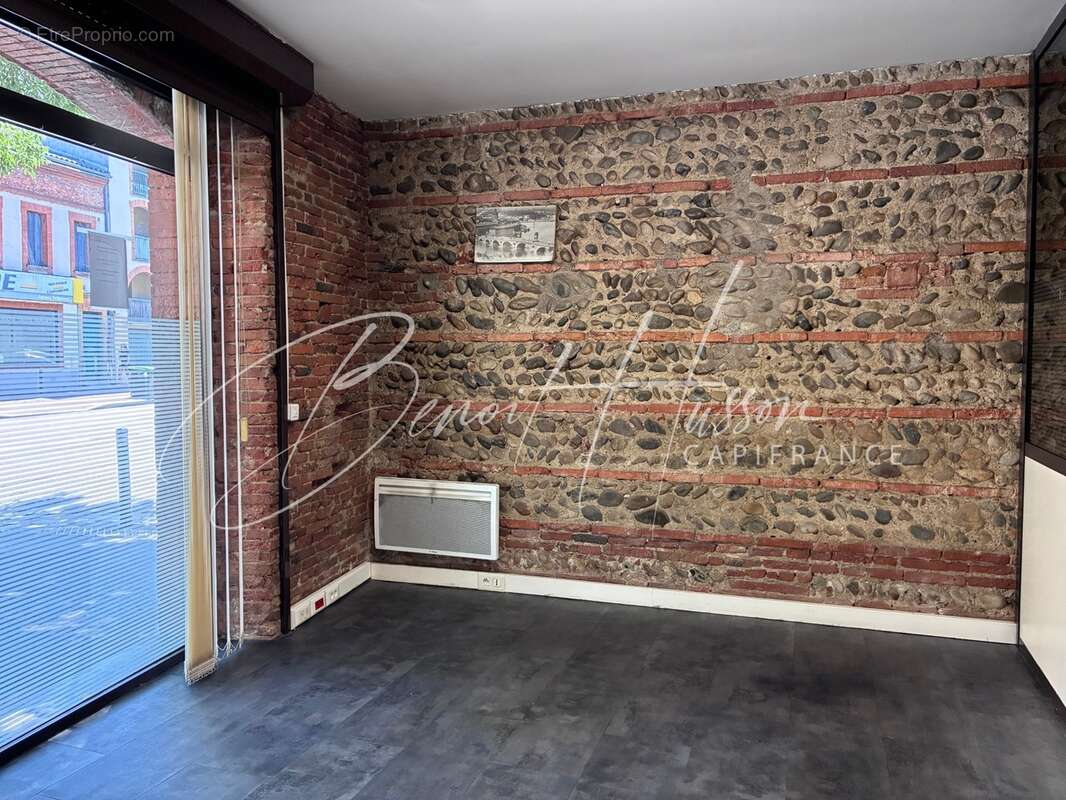 Local commercial de caractère – plain-pied de 116,44 m² (erp) en rdc - photo 4