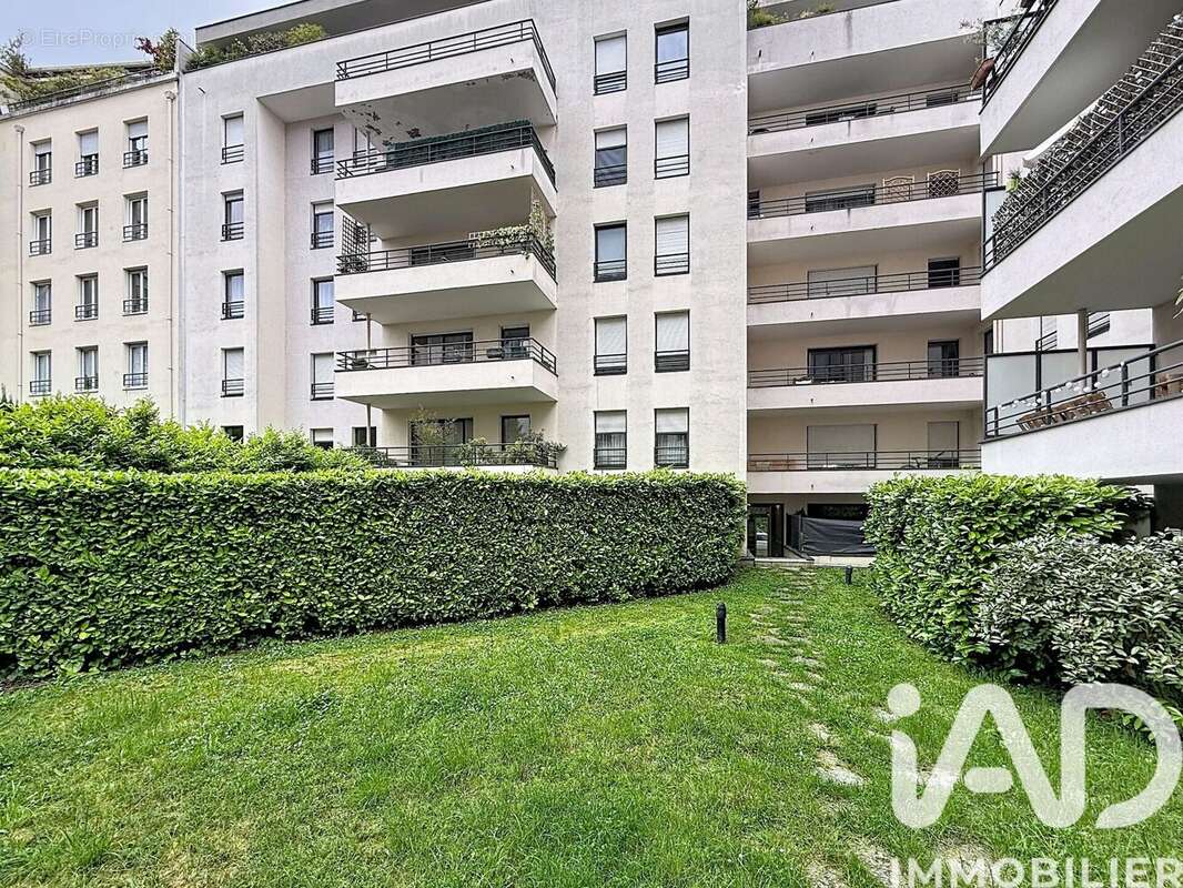 Photo 2 - Appartement à LYON-3E
