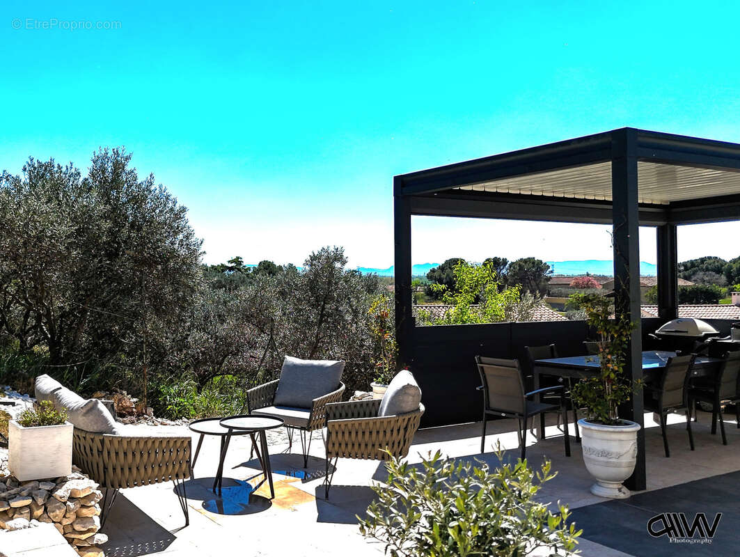 Maison à CAUMONT-SUR-DURANCE