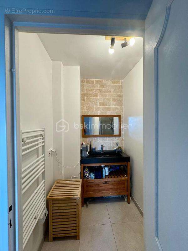 Spacieux 4 pièces de 75 m² avec 3 chambres/balcon/ cave et vue dégagée - photo 12