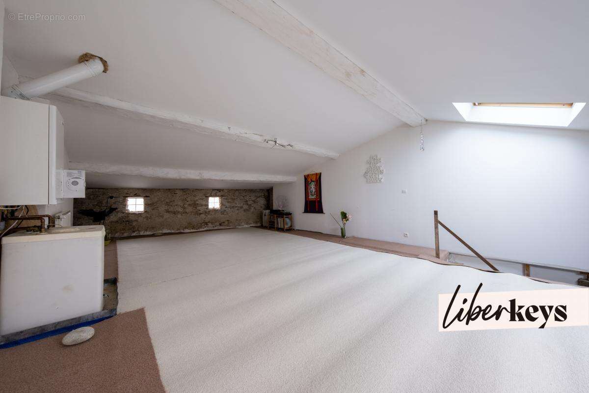 Maison à LABASTIDE-D&#039;ANJOU