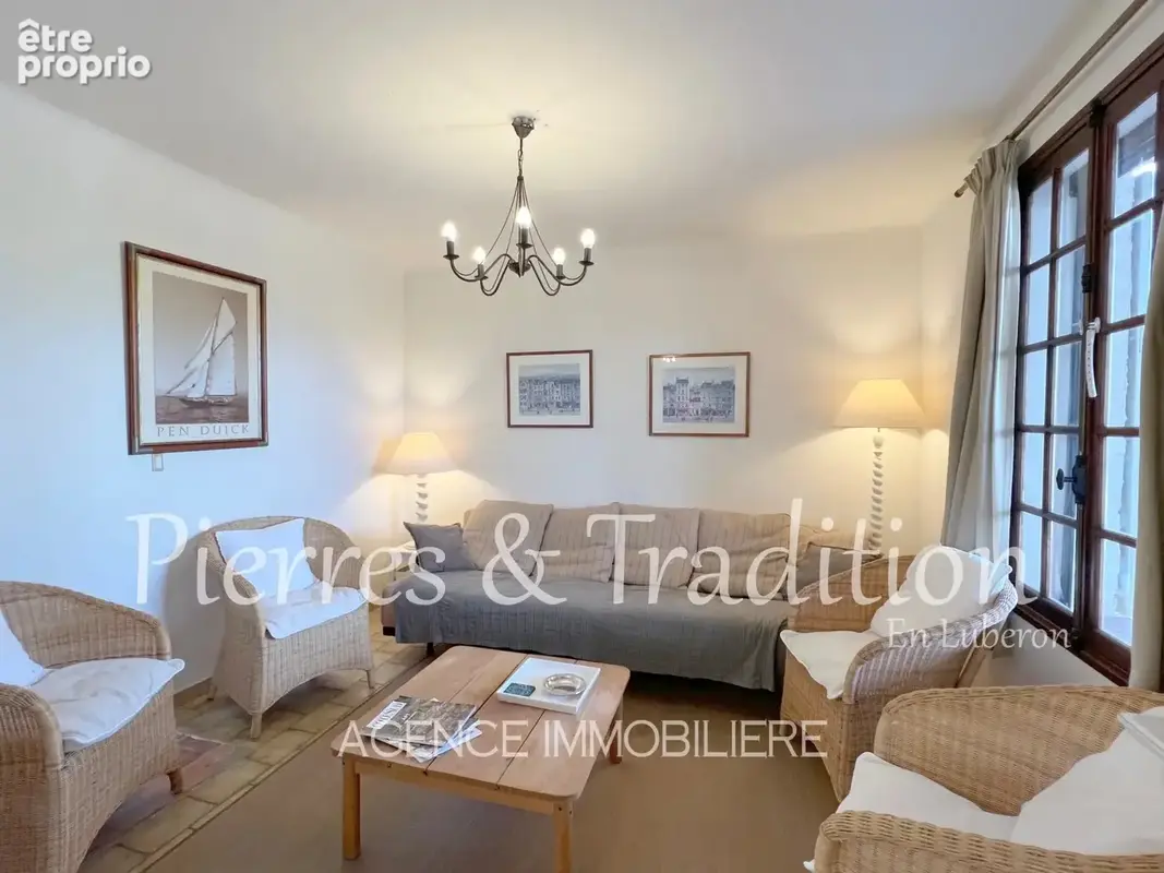 St Saturnin les Apt, maison de 120m2 avec jardin et piscine - photo 4