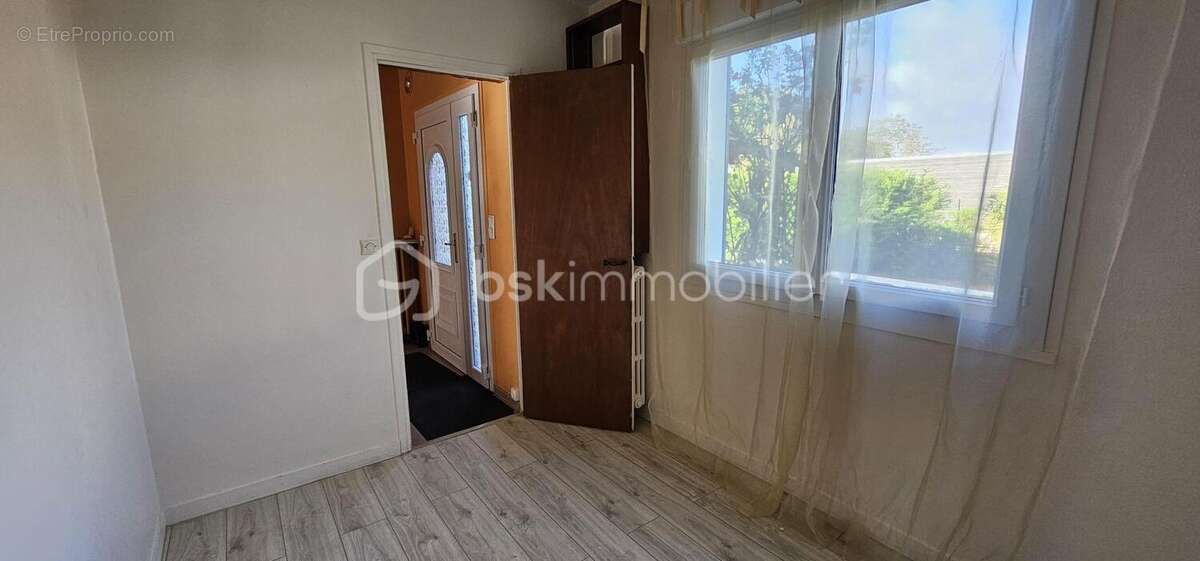 Maison à FLEURY-SUR-ORNE