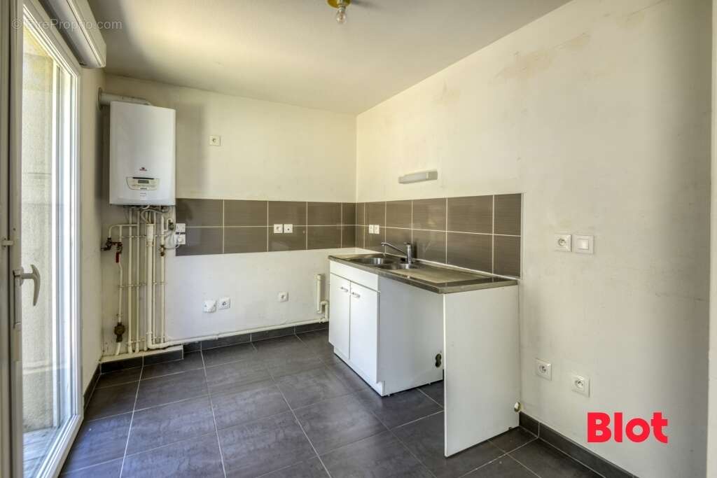 Maison 93 m² à Saint-Herblain  - photo 4