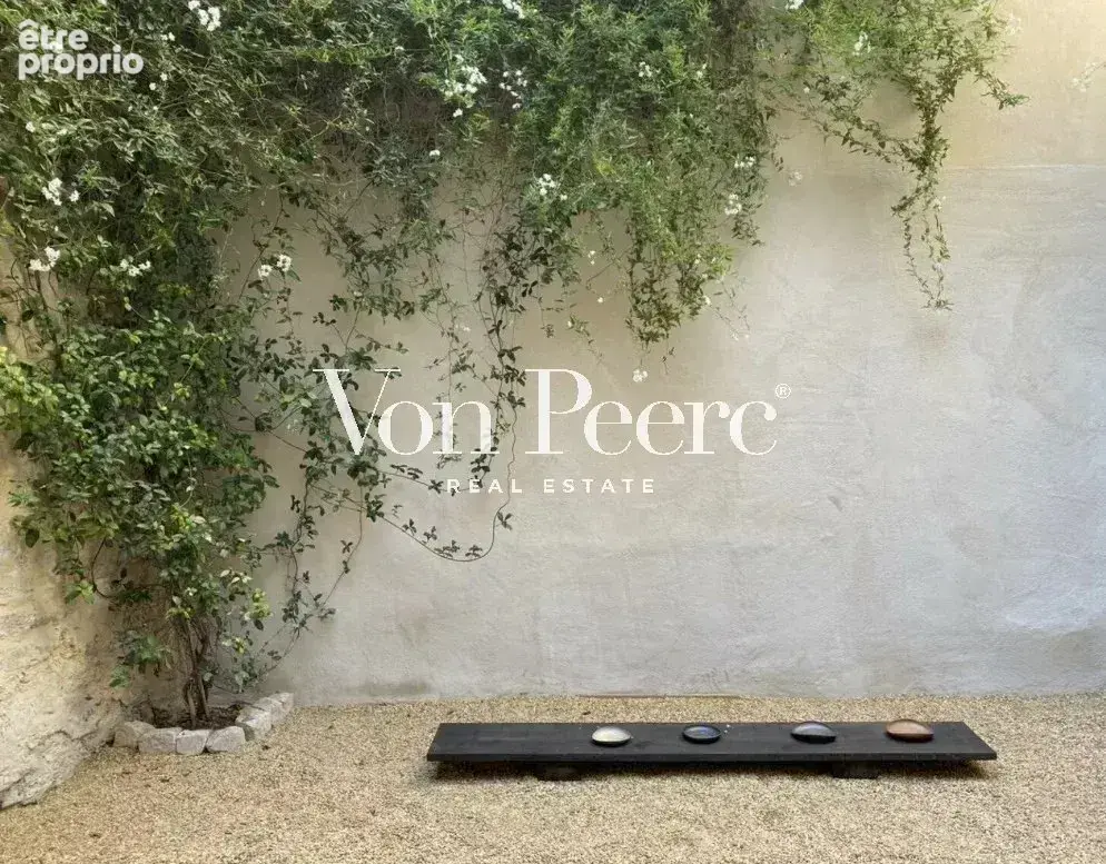 Appartement de caractère au cœur d’Avignon. - photo 2