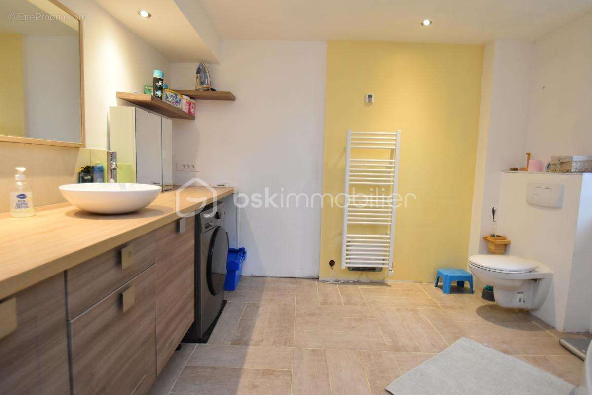 Maison à BOISVILLE-LA-SAINT-PERE