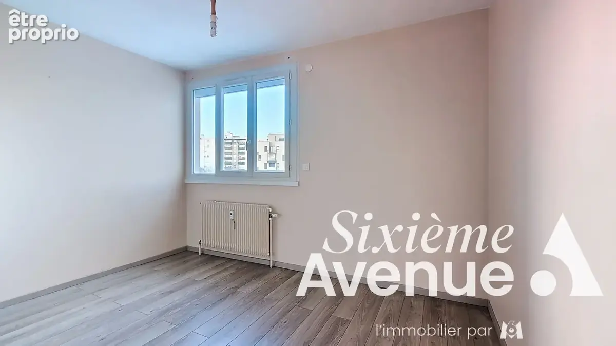 Appartement Saint Priest 4 pièces 81 m2 lumineux et tout confort climatisé - photo 9